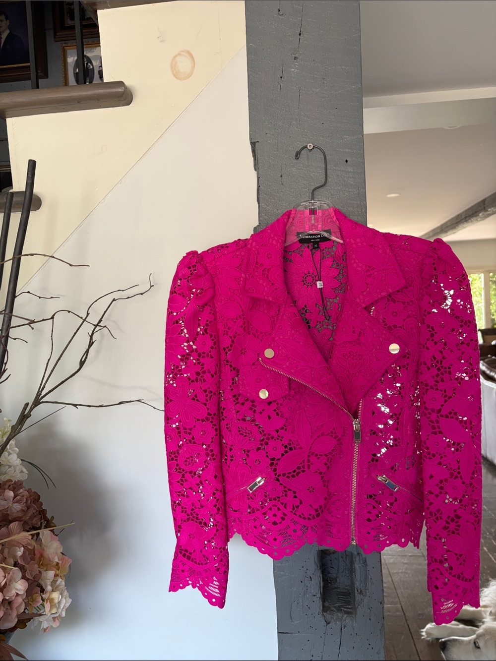 Generation Love Pink Jacket gorgeous  with zippers on the sides of the sleeve